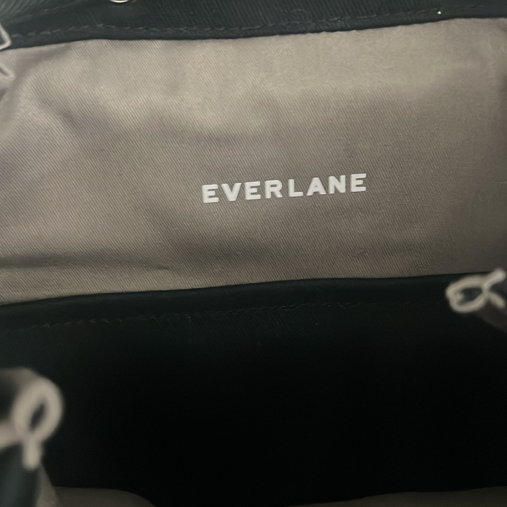 EVERLANE Black Canvas Backpack - Picture 5 of 10
